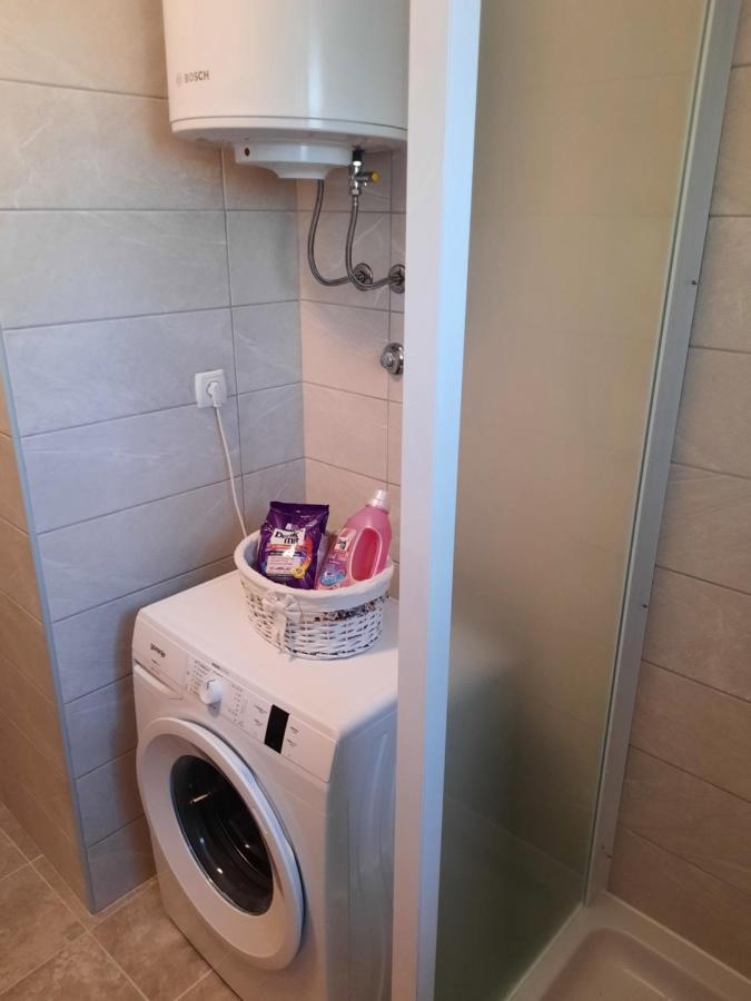 Apartman Laura M Vodice Dış mekan fotoğraf