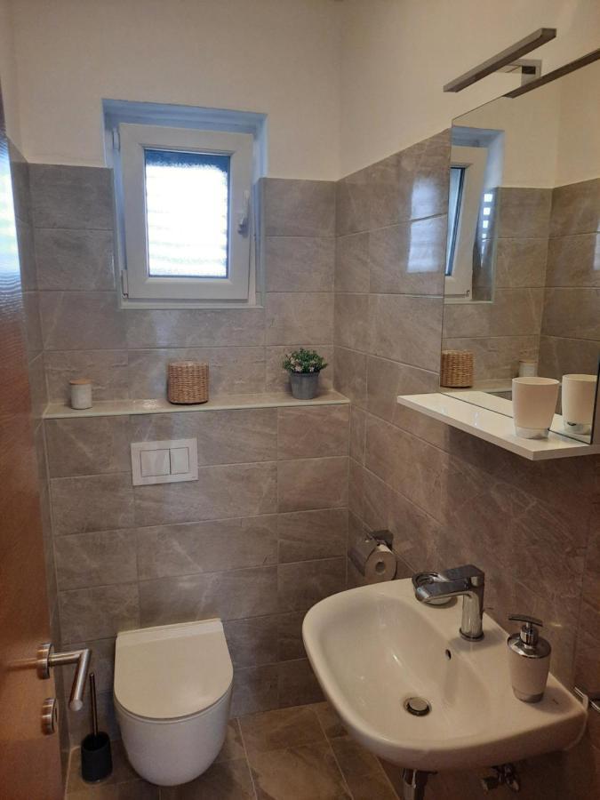 Apartman Laura M Vodice Dış mekan fotoğraf