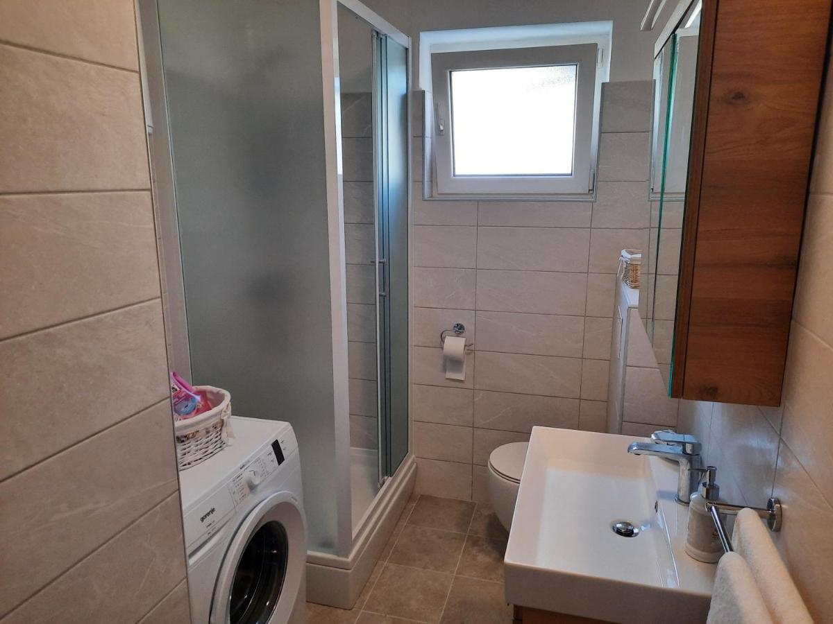 Apartman Laura M Vodice Dış mekan fotoğraf