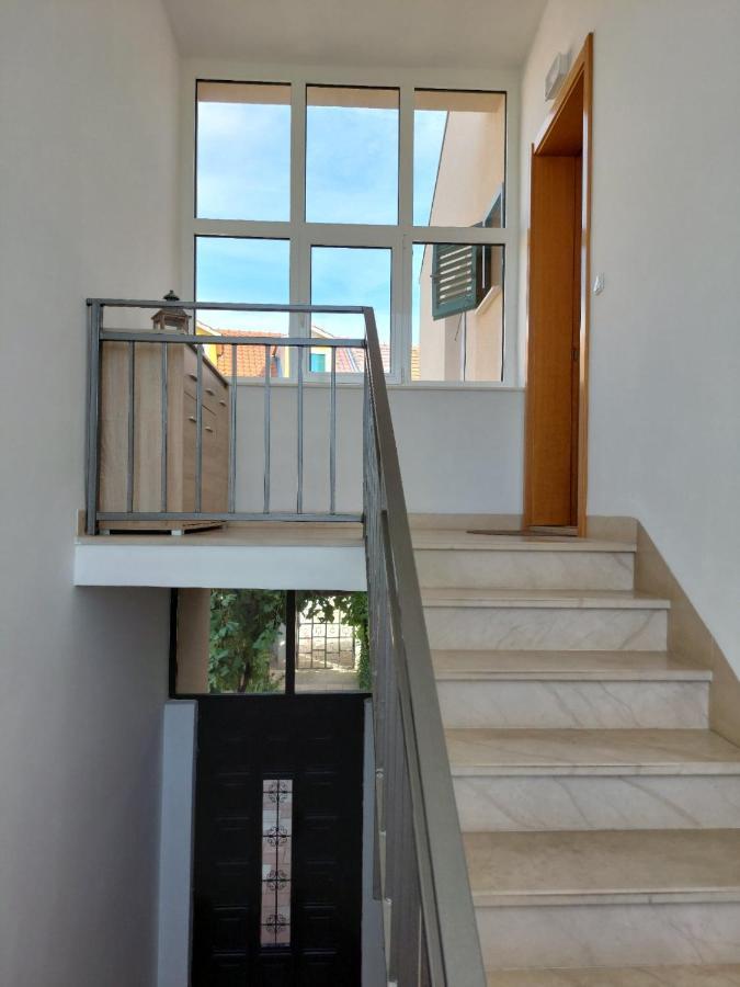 Apartman Laura M Vodice Dış mekan fotoğraf